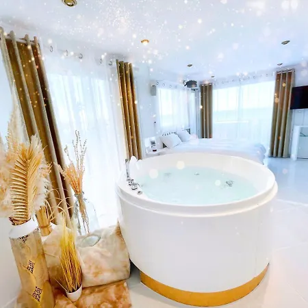 Luxueuse Vue Mer * קאנט אן רוסיון